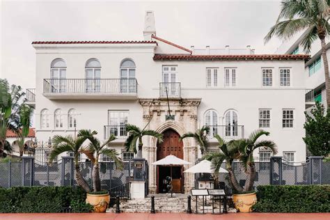 versace mansion south beach.